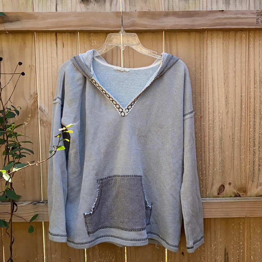 Hem and Thread, boho v neck knitted hoodie in gray, size S / M bohemian